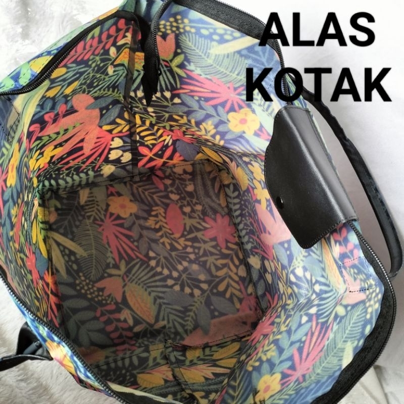 TAS LIPAT/TOTE BAG/TAS BELANJA /TAS SOUVENIR