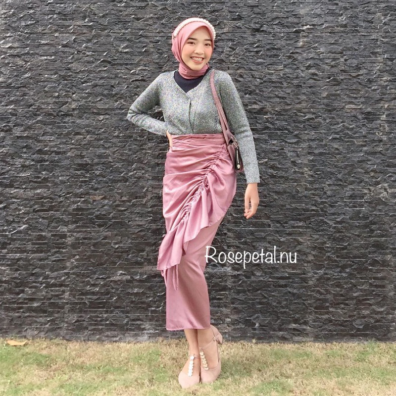 Rok Ruffle lilit / jaleela MAURA SKIRT /RUCHED SKIRT/ROK LILIT / WRAP SKIRT / ROK SATIN )