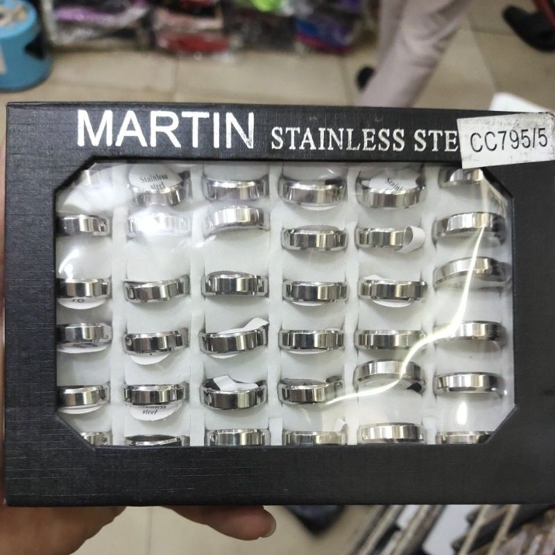 Grosir!!! Cincin Titanium / stainless steel polos putih tebal 1 box isi 36pcs tidak karat