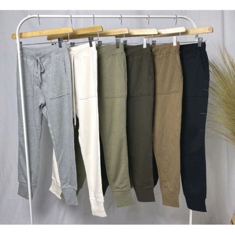 Gu by uniqlo jogger pants
