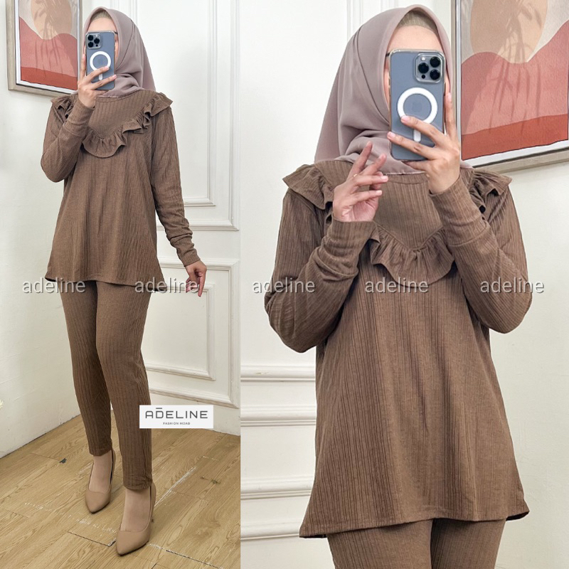 Rabita Set - SetCel Kaos Knit Rajut Terbaru Setelan Wanita / 528-7165