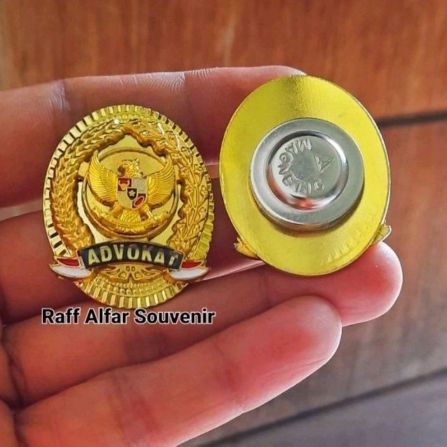 PIN ADVOKAT GARUDA ~ LENCANA ADVOKAT GARUDA
