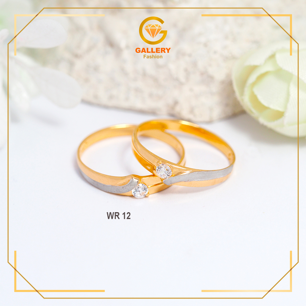 CINCIN KAWIN CINCIN TUNANGAN EMAS ASLI KADAR 375%/8KARAT KODE WR 12 MODEL SIMPLE DENGAN CORAK PUTIH 