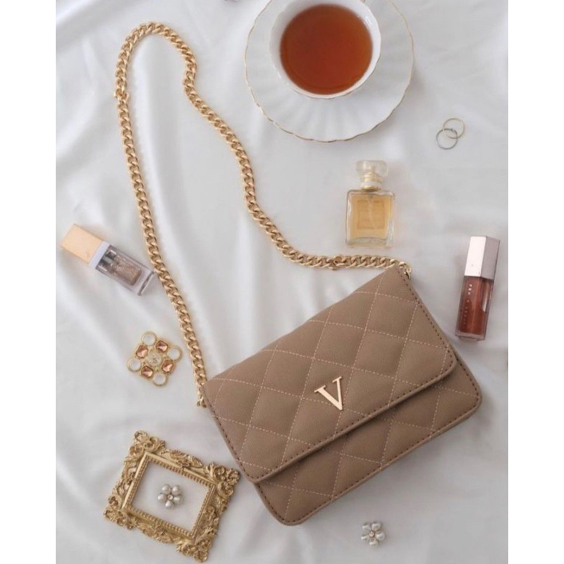 Tas Vanilla Hijab Preloved Like New