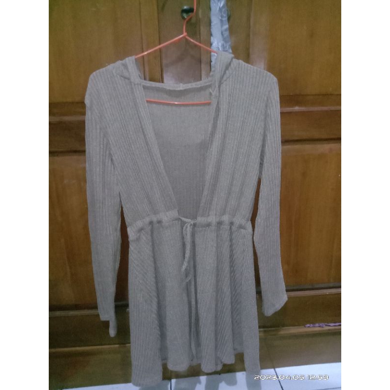 preloved outer/cardigan coklat susu