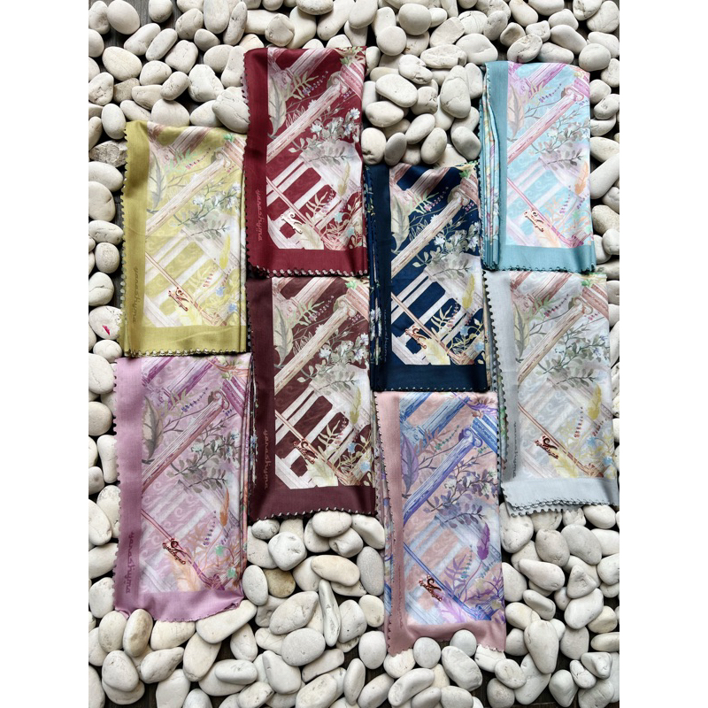 Charlotte Series Yarashyma Scarf