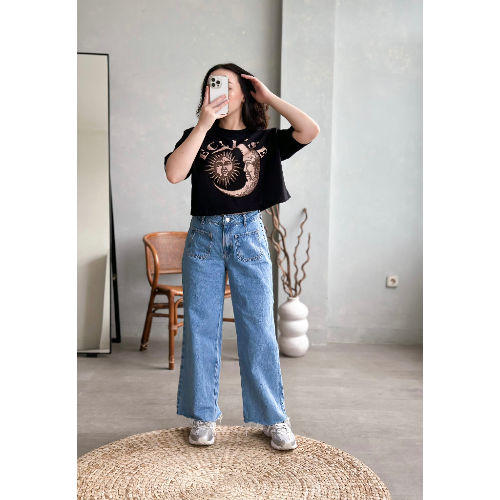 INFINITEE Atasan Kaos Croptop Wanita Lengan Pendek Bahan Katun