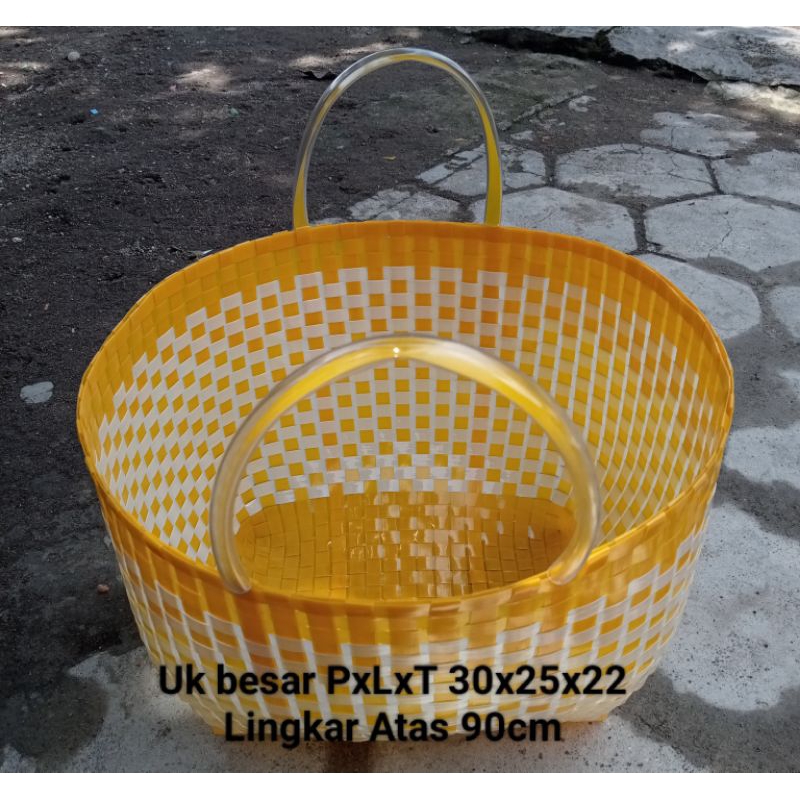 Tas anyaman plastik oval besar