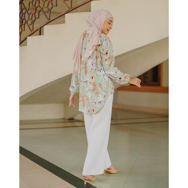 Splash Floral Pattern Shirt Valiable (No Restock)