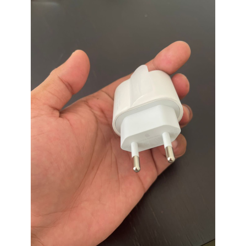 adaptor charger iPhone