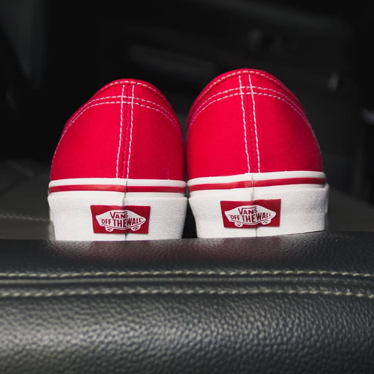 VANS AUTHENTIC RED CHILLI CLASSIC ORIGINAL 100%