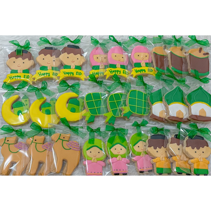 

#idulfitricookies #cookiesidulfitri #icingcookies # hamperslebaran #hamperscookies