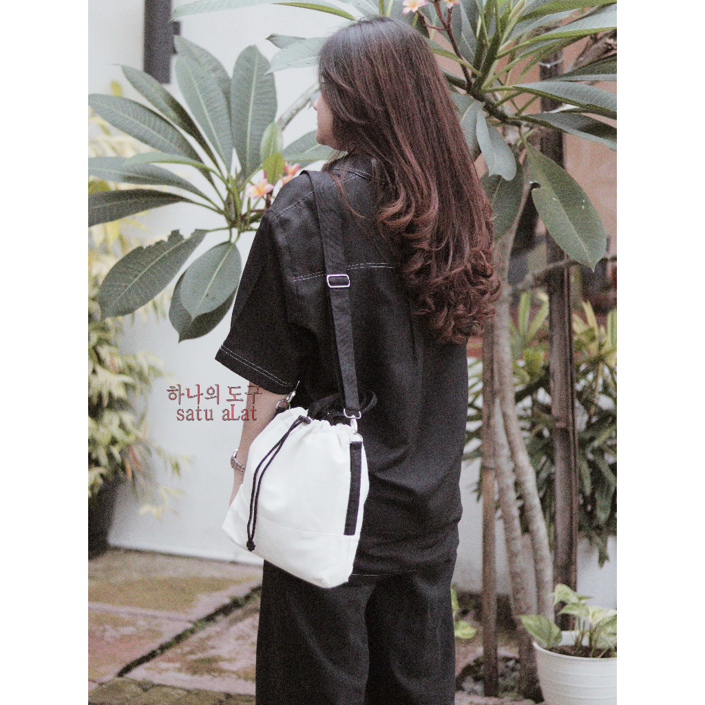 SATU ALAT Tas Selempang NEOKITSU 100% Canvas Premium Tebal Tas Kanvas