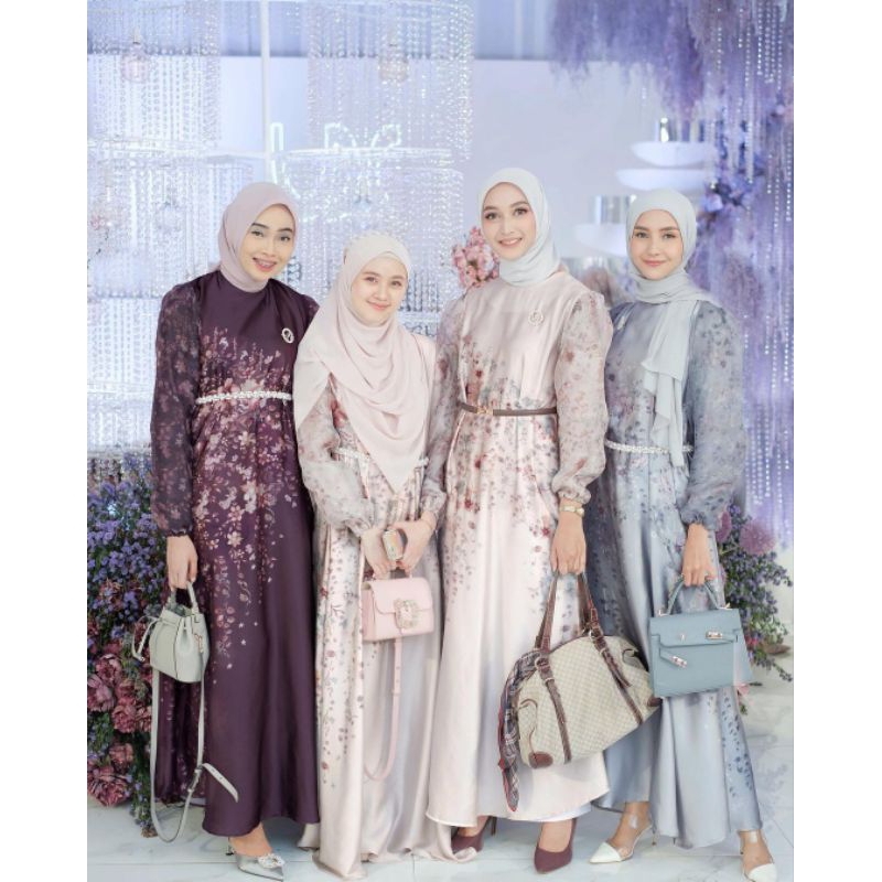 Vanilla Hijab Laluna Signature Dress