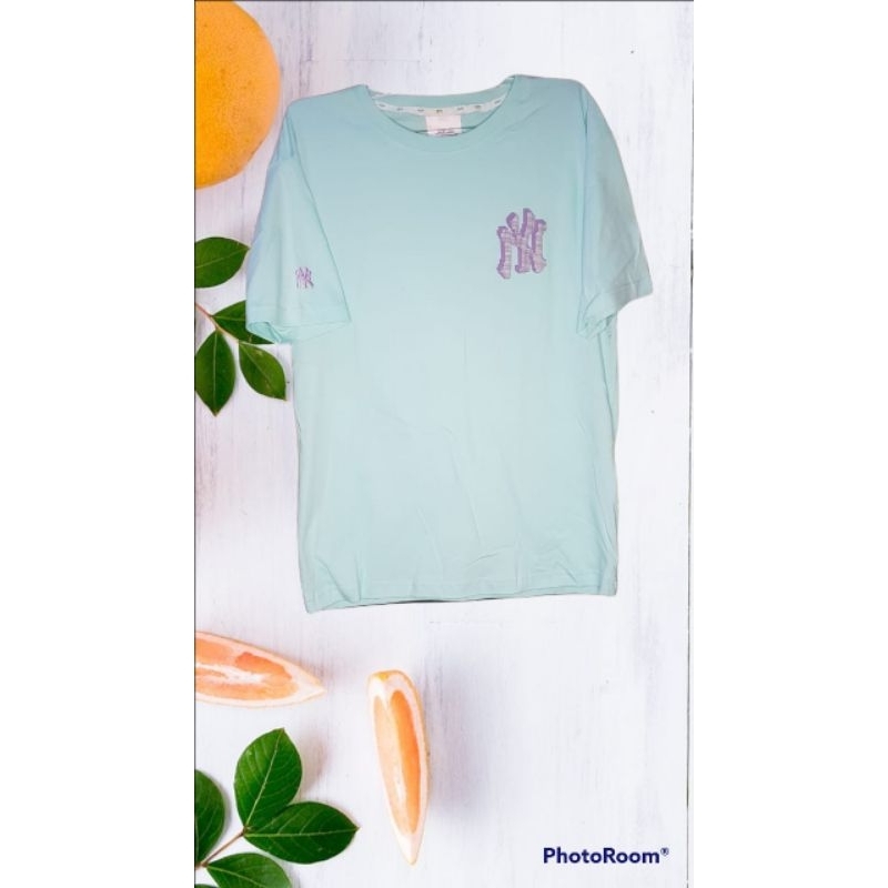 MLB Yankes Monogram Tshirt