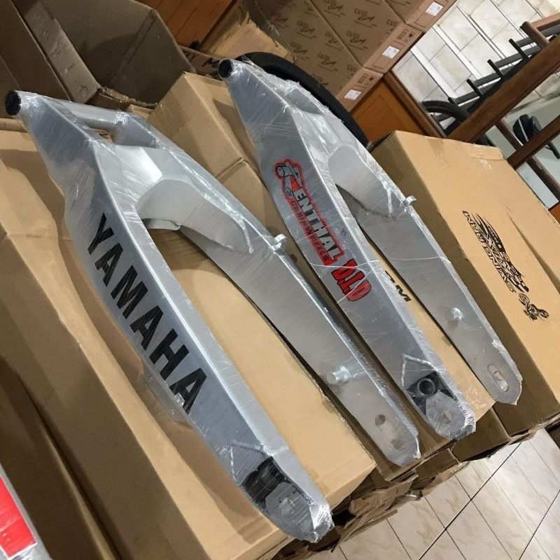SWING ARM MODEL YZ 250 Pnp KLX/DTRACKER/CRF 150 MOTORCROSS
