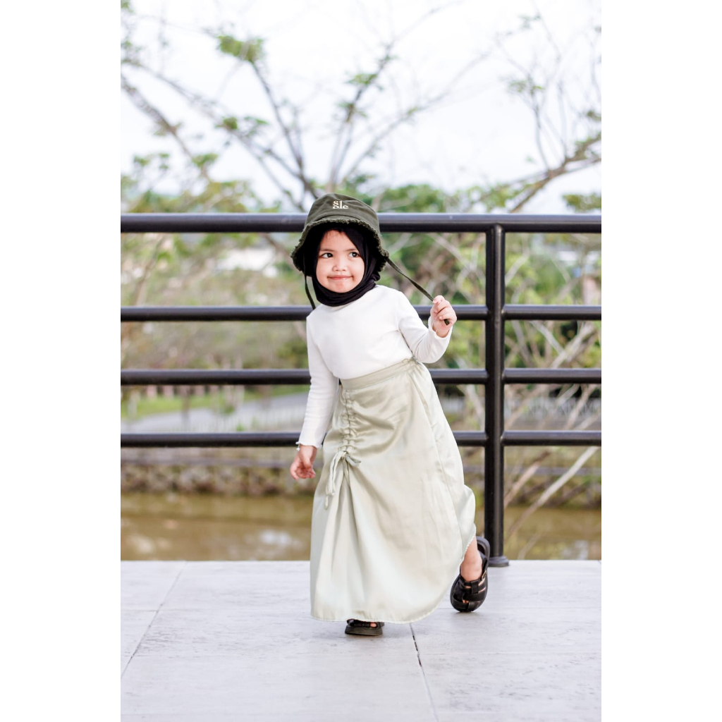 ROK SERUT PEREMPUAN / RAYA SKIRT