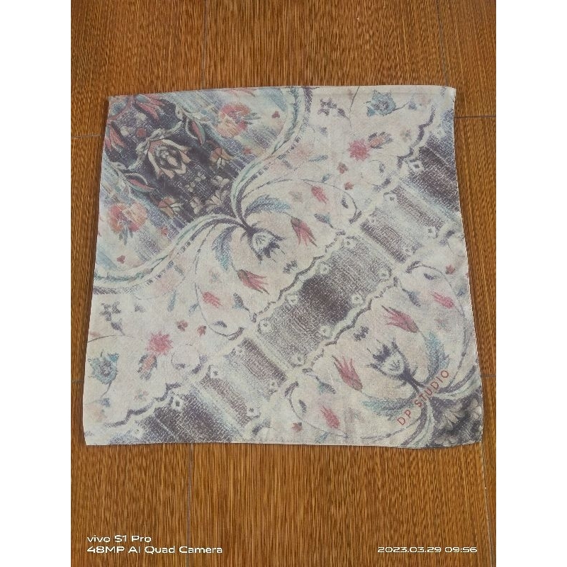 Dian pelangi studio preloved