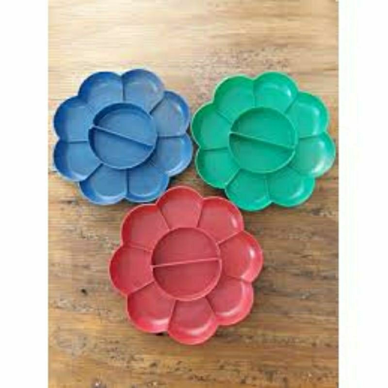 

Palet piring cat air bentuk bunga