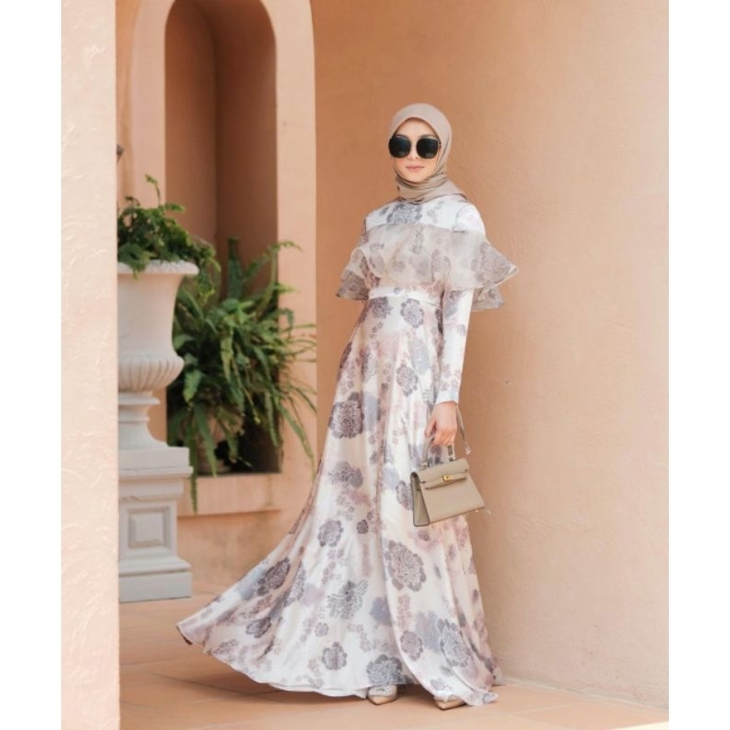 Le Fuji Dress by Vanilla Hijab