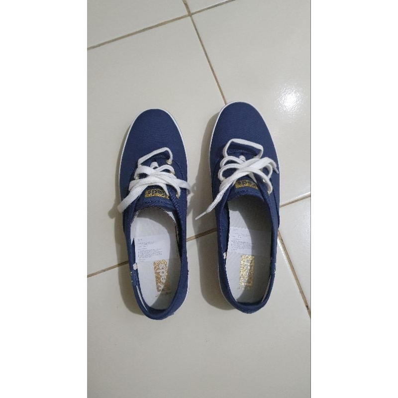 Sepatu Keds Women Champion Varsity/ sepatu wanita/ sepatu navy keds