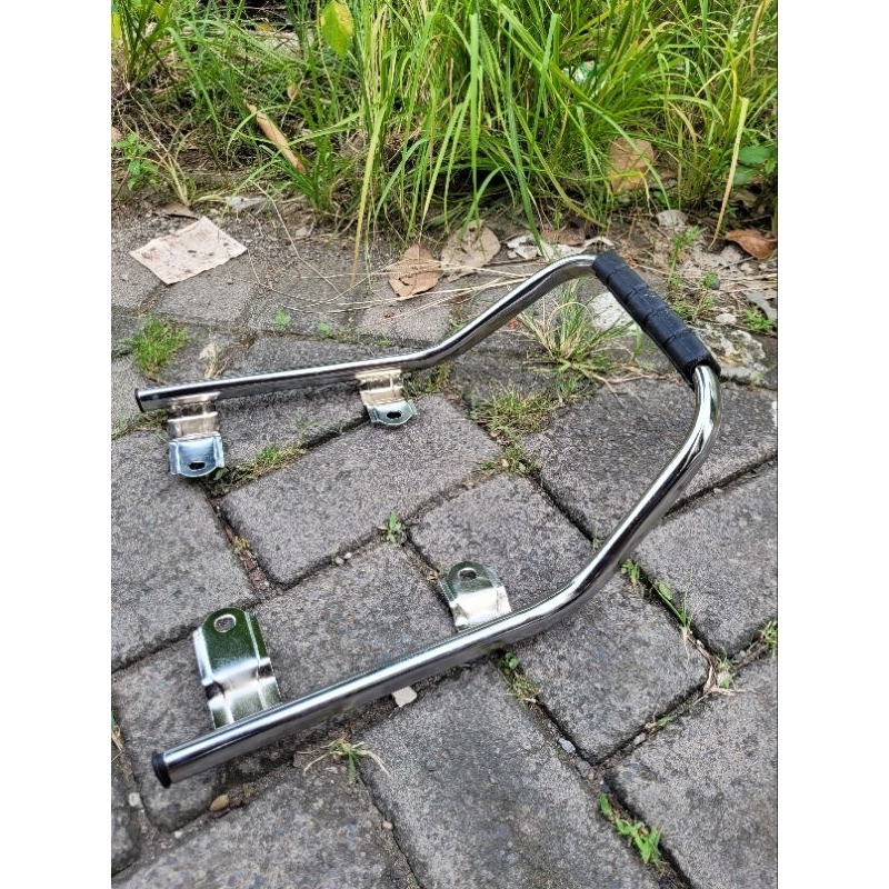 Behel Belakang Honda Grand Impressa / Legenda Repro Krom hitam