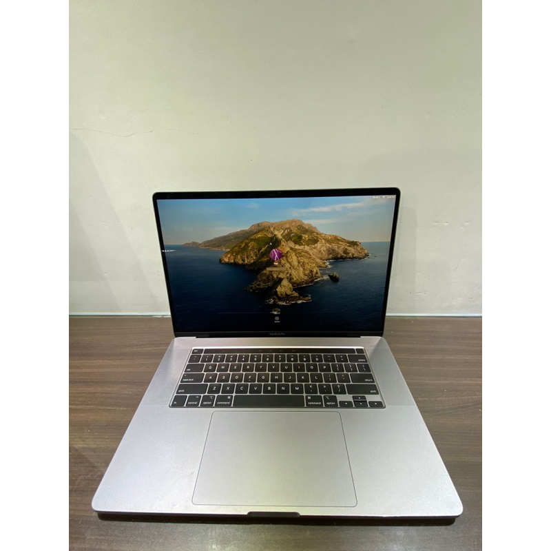 macbook pro 16" touchbar 2019 ci9 16 gb 1 tb second murah bergaransi