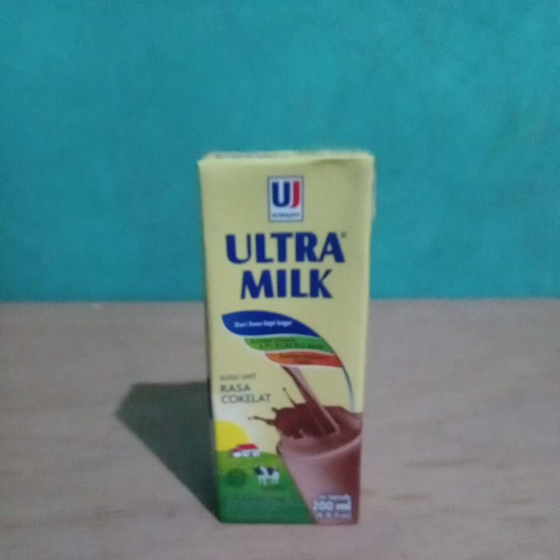

Susu UHT ULTRA MILK 200 ml All Variant Eceran