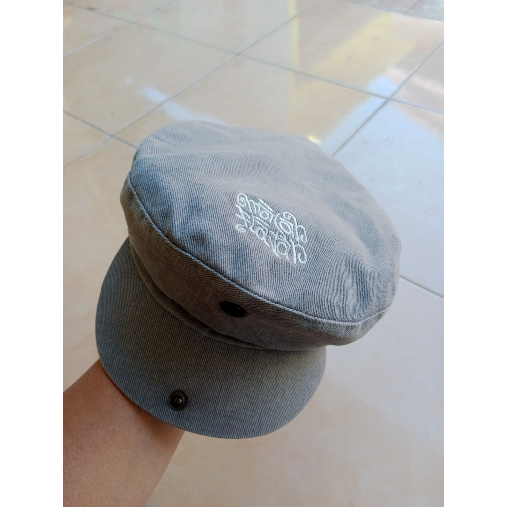 Flat cap majah flava