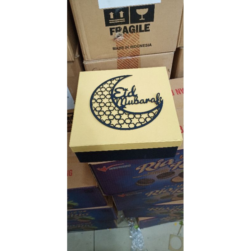 

Box Kue Kering 4 Toples 250gr/Box Lebaran Magnet Rumbai