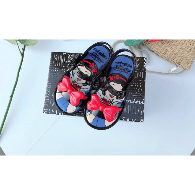 Sepatu sandal anak perempuan Minimelissa snow white slip on