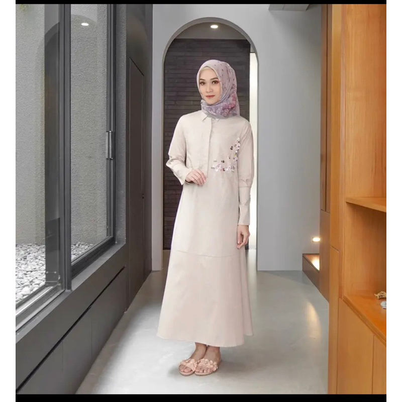 dhaniya dress size S ld98 cm jenna and kaia