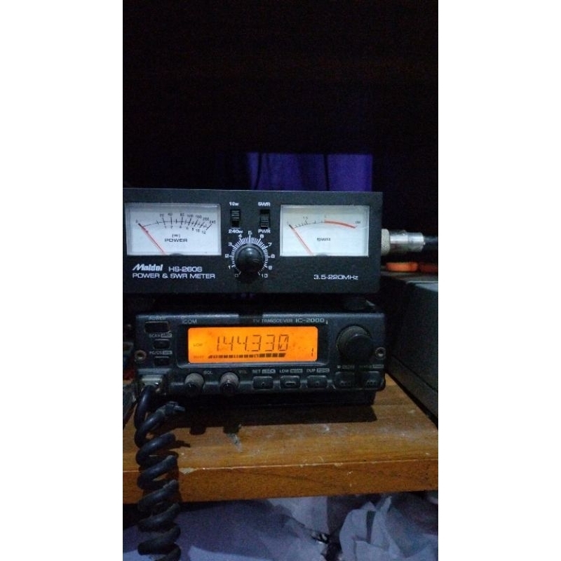 RADIO KOMUNIKASI ICOM 2000