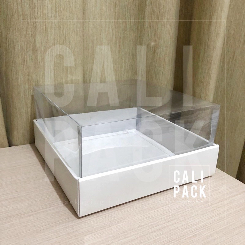 

[READY STOCK] BOX CAKE TUTUP MIKA (22x22x11 cm) | BOX KUE PUDDING TART MINIMALIS | BOX HAMPERS GIFT BOX NATAL SOUVENIR LEBARAN IDUL FITRI
