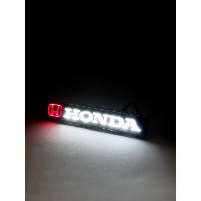 Emblem Logo Grill Mobil Tulisan Honda+Lampu