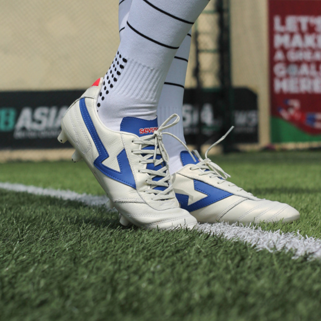 Sepatu Bola Kulit Sevspo Maestro Leather