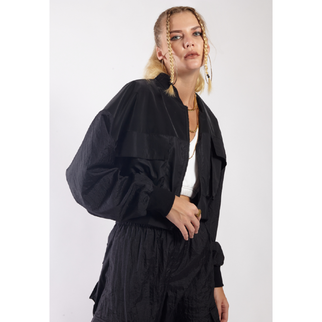 OCWA RAFF CROP BLACK JACKET