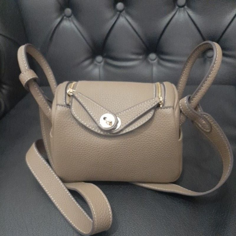 tas lindy