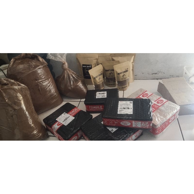 

PAKET KOPI LAMPUNG 3 KG