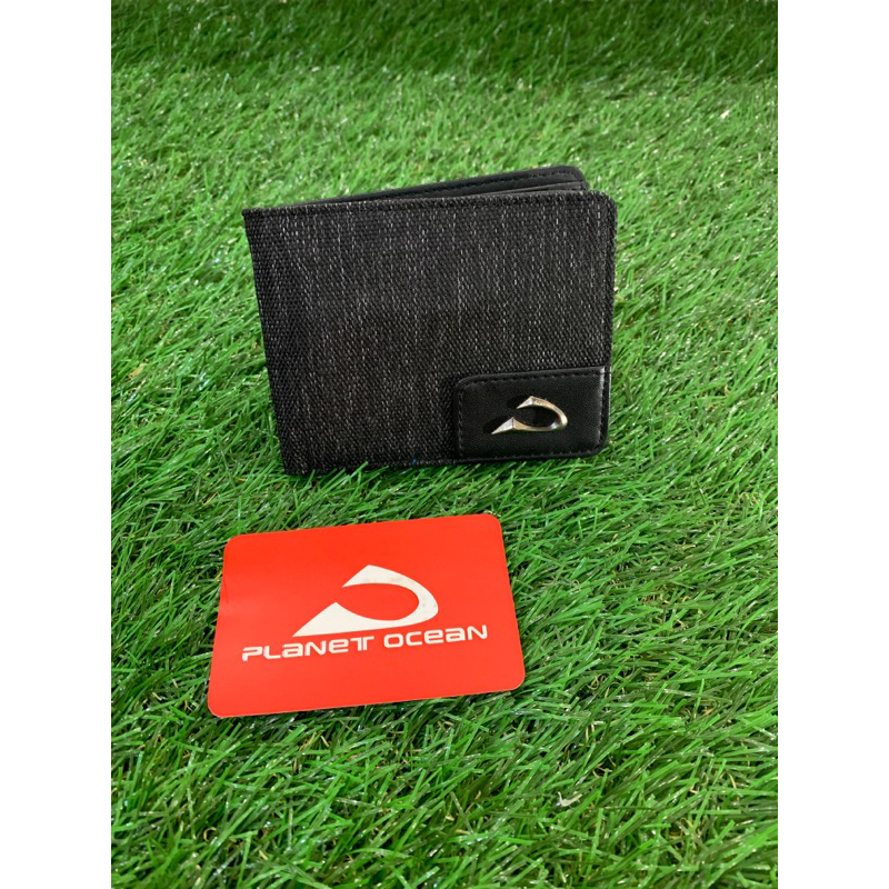 dompet planet ocean pria