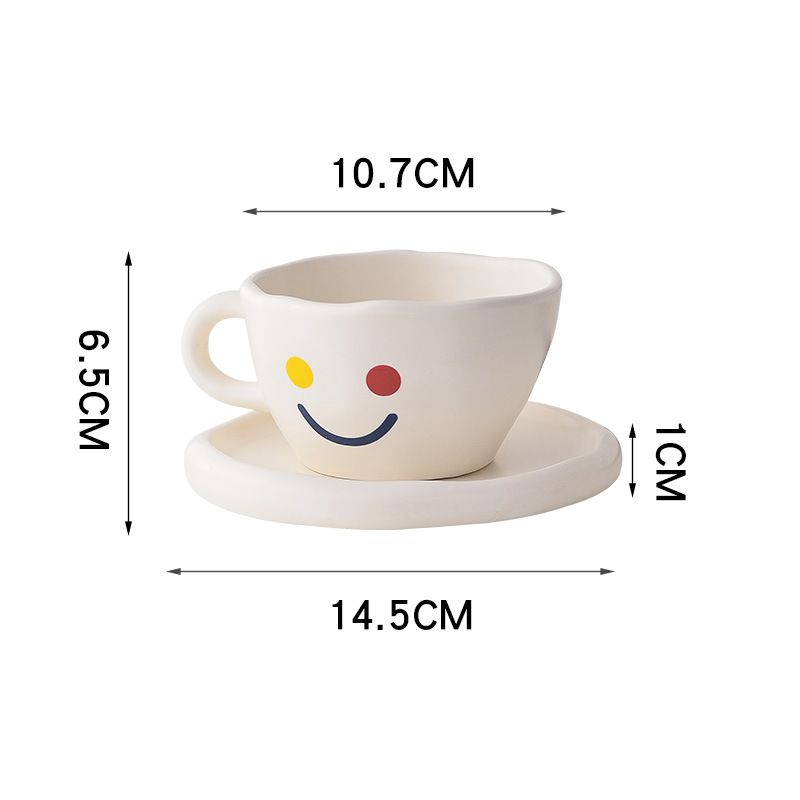 cangkir + tatakan gambar smile cocok buat kado dan hamper