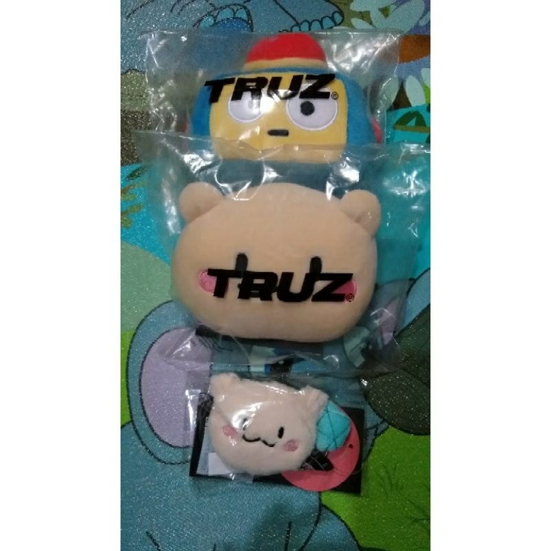 TRUZ TREASURE CHILI RURU SOM PODONG YOCHI BONBON ROMY LAWOO HIKUN WOOPY