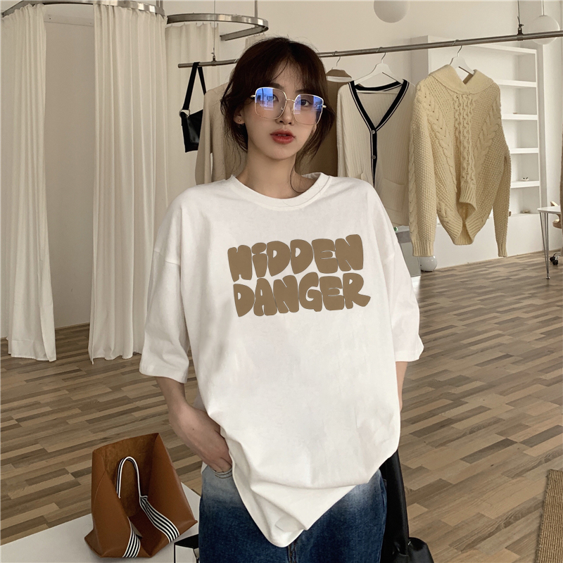 XiaoZhaiNv Kaos Atasan Oversize Wanita Letters Pattern Lengan Pendek A0917