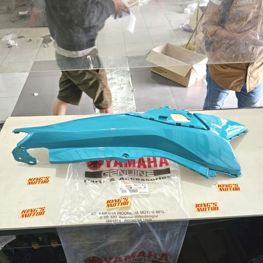 COVER BODY MIO GEAR 125 KIRI HIJAU TOSCA B3W F1711 P8 ASLI YAMAHA