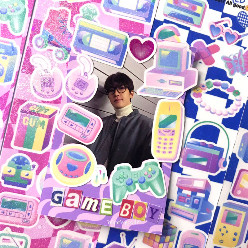 

MY WORLD RETRO STICKER by What's good!