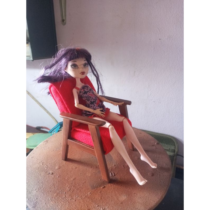 Miniatur Sofa 1/6 panjang dan single for Barbie, Blythe and Hot Toys