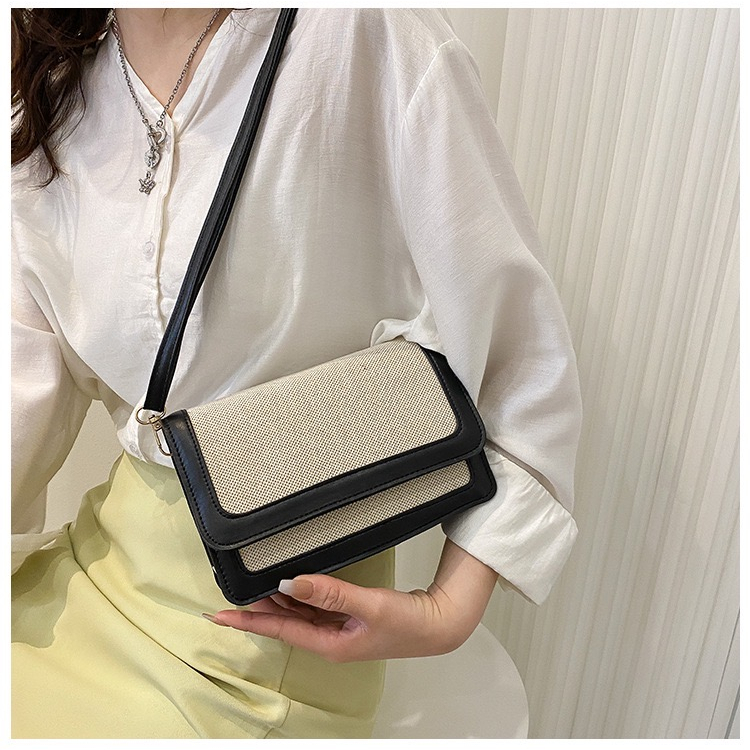 KOREAN MINI CROSSBODY BAG / TAS SELEMPANG CEWEK KOREA