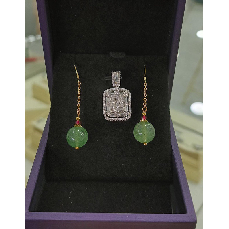 kalung set dengan Liontin  pt950 au750 diamond lab