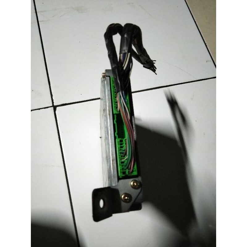 ECU Mazda familia ORI copotan