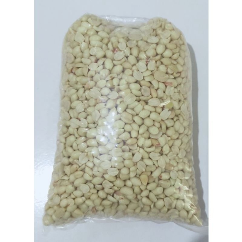 

kacang tanah kupas mentah 1kg